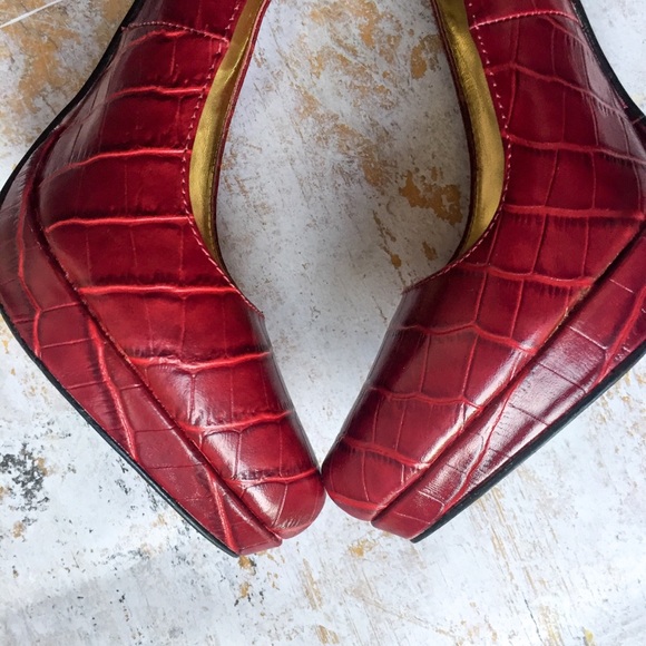 VS Colin Stuart Snakeskin Platform Pumps - Picture 4 of 8